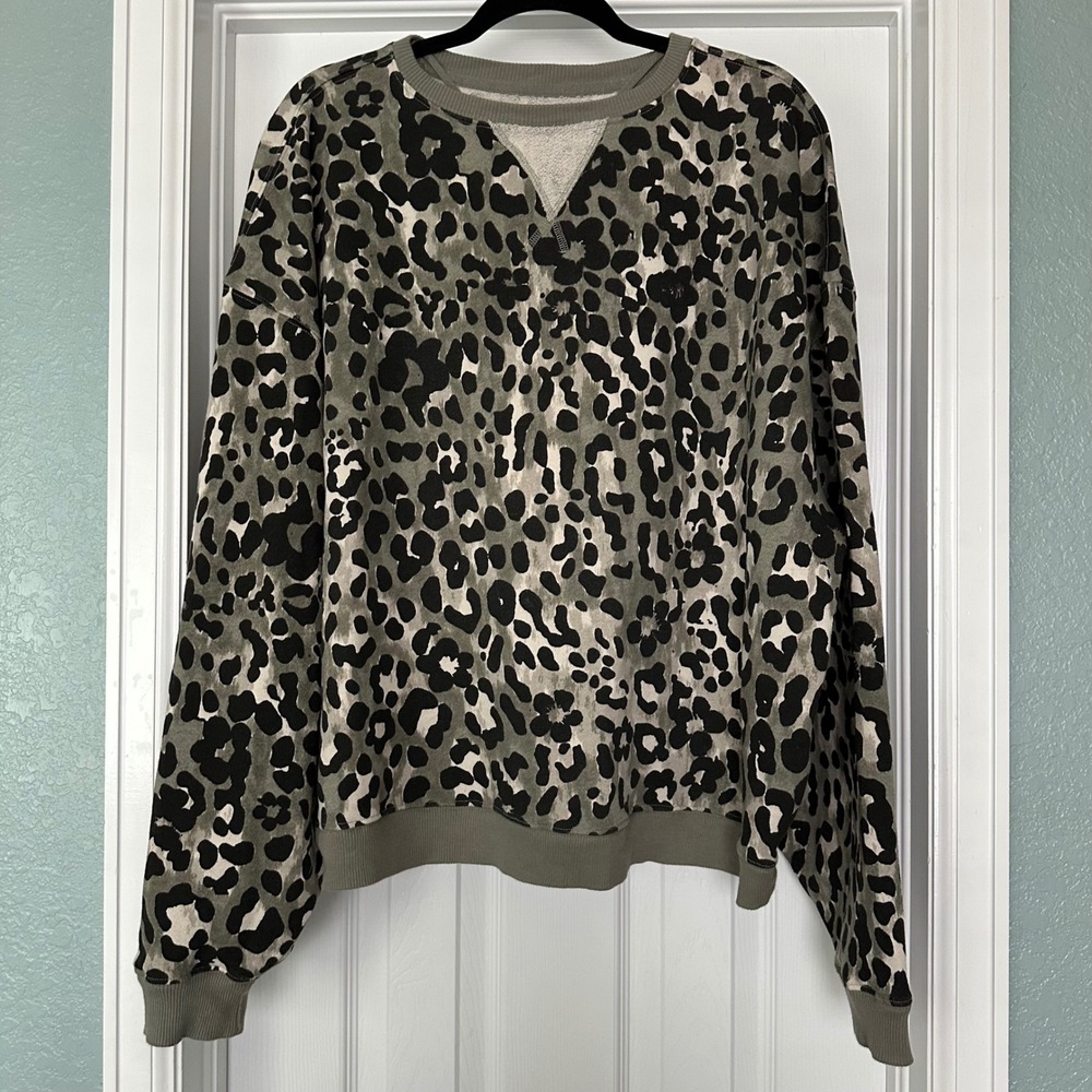 Free People We The Free Classic Printed Oversized Crewneck/Floral Cheetah Small - Picture 4 of 14